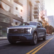 2022 Ford F-150 Lightning Platinum (Square)